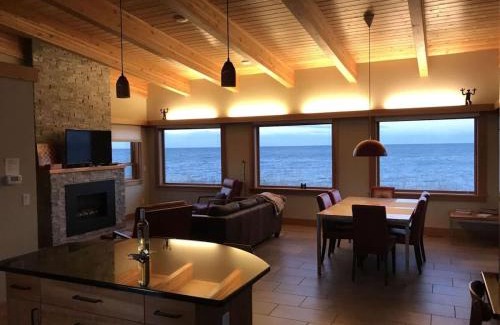 Sequim House | SQ Waters-Edge