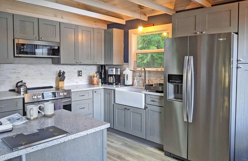 Shapleigh House | SQUARE POND Waterfront Lake House With Beautiful Views, Dock and Swimming Float!