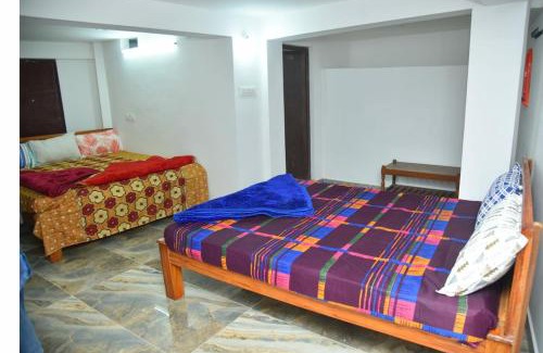 Valparai House | Sree Murugan Homestay