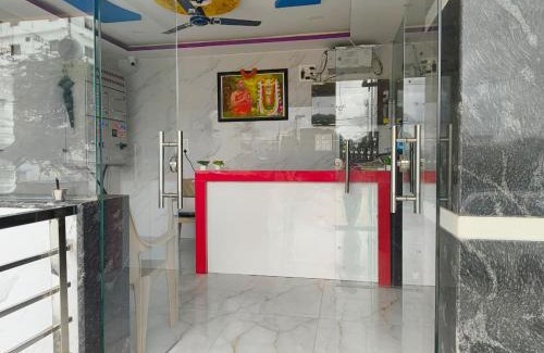 Mantralayam Hotel | Sree Narahari Luxury Residency