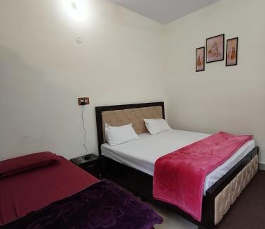 Shivanandi Hotel | Sri Shakti Hotel and restaurant