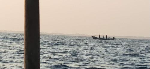 Mahabalipuram Beach House | Sriharul guest house