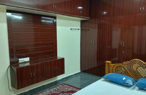 Theni House | Srinadhi Vasishta Homestays