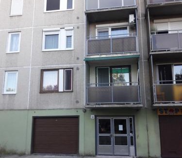 Kazincbarcika Apartment | Stúdió+19 Apartman