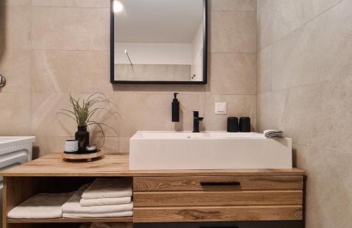 Eisenstadt Apartment | St. Antoni Suite 2