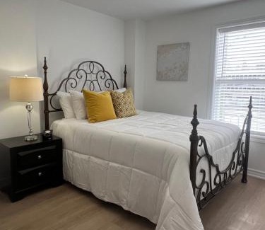 Downtown Apartment | St Catharines Niagara Escape