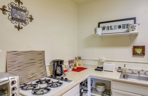 Bisbee Apartment | 'St Ceilia' Apt - Walk to Bisbee Attractions!