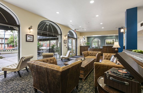 Touro Hotel | St. Charles Inn