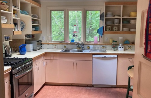 Scandia Cottage | St. Croix River Summer House in Scandia, Waterfront Access & Stunning Views.
