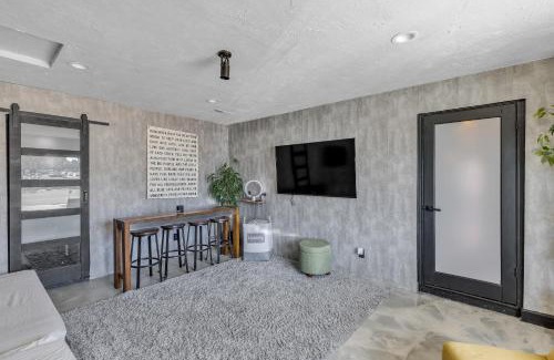 St. George House | St George Family Getaway with Fire Pit, Ping Pong and Pet-Friendly Amenities