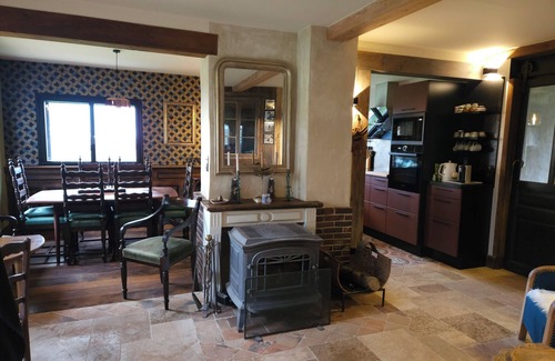 Brunelles House | St Georges, Gîte de Campagne, 50 Minutes de Chartres, 1h du Mans 1h50 de Paris