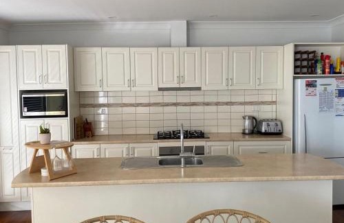 Melville House | St Helens Beachfront - Absolute Beachfront