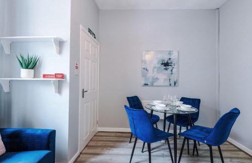 St Helens House | St Helens Central, 2 Bed , Long Stays OFFERS , Contractors , Relocations , Families , Sleeps 4