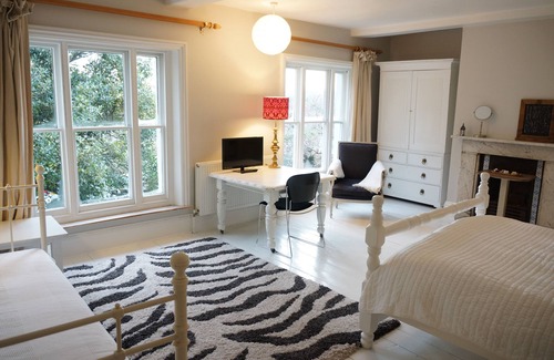 Winchester Bed & Breakfast | St John's Croft