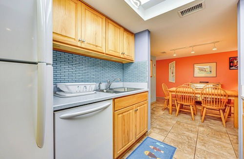 Welaka Condo | St Johns River Retreat in Welaka w/Dock Access