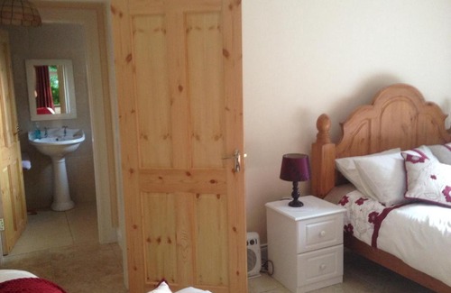 Dunleer Bed & Breakfast | St. Jude's B&B