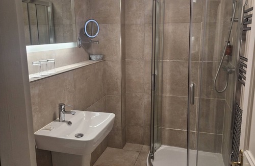 Oxford Hotel | St. Margaret's Hotel