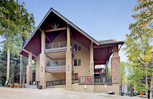 Taos Ski Valley House | St Moritz Condos 202
