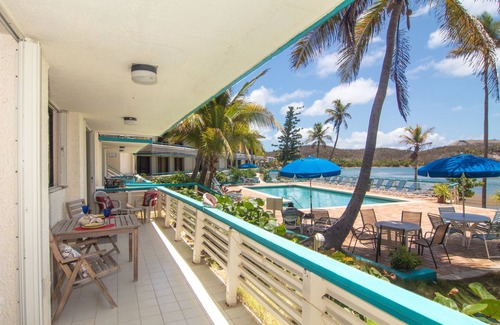 Bolongo Bay Condo | St. Thomas Prime Oceanfront/Poolfront 2BR/2BA Condo-BEST Bolongo Beach location!