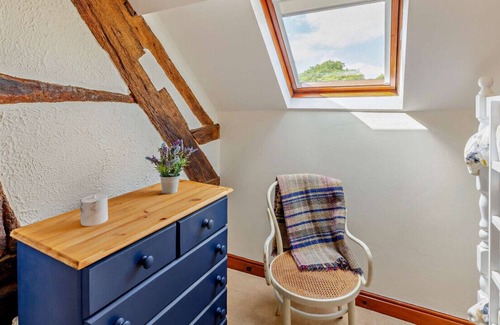 Guilsfield House | Stabal y Nant - Two Bedroom House, Sleeps 4