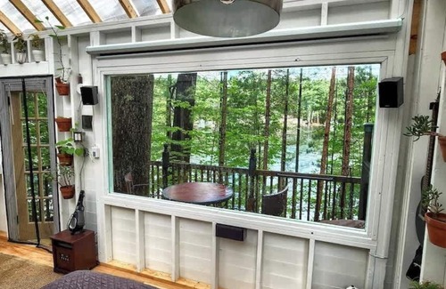 Brantingham Apartment | Stabbin Cabin #2 on Grant Island-HotTub,Boat,Pets