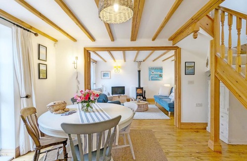 Emsworth House | Stable Cottage