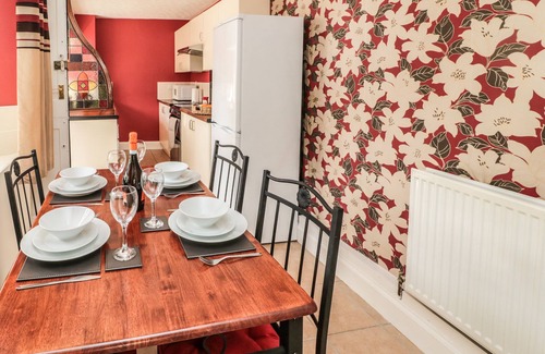Coldstream Cottage | STABLE LODGE, family friendly, with a garden in Coldstream