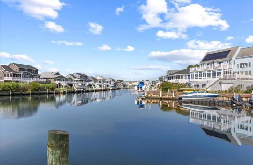 Captain's Cove House | Stacked Deck
