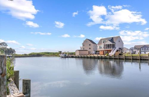 Captain's Cove House | Stacked Deck