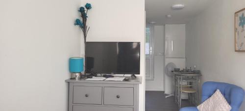 Preston Apartment | Stadium Nook