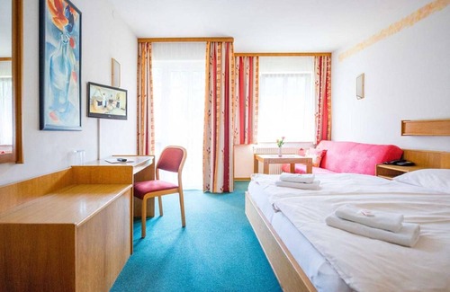Raabs An Der Thaya Hotel | Stadthotel Raabs an der Thaya