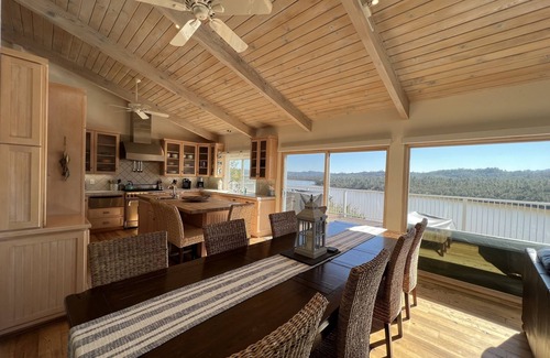 Oak Shores House | Stairway to Naci Heaven 180 degree lakefront views Pet Friendly, WIFI