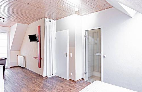 Langsur Bed & Breakfast | Standard Doppelzimmer - Weingut Johannishof