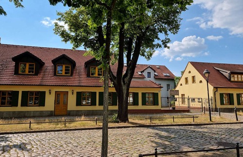 Babelsberg Nord Apartment | Standard double room with shower/WC