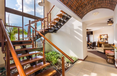 Coco Villa | Standout Luxury Ocean View Villa
