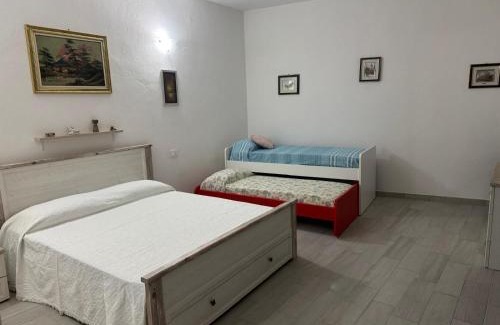Nulvi Apartment | Stanza Globo
