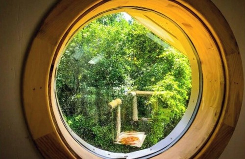 Upsala House | Star-Gazer LOTR Treehouse. Mordor corner.