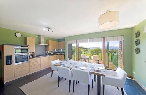 Arisaig Cottage | STAR NA MARA, pet friendly, with a garden in Arisaig