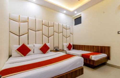 Paharganj House | Star Palace by The Vivan Stay New Delhi Railway Station