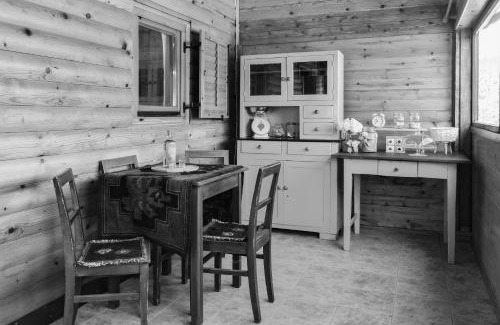 Gospic Ski Chalet | Stara trešnja