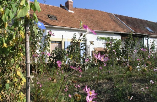 Perassay Cottage | Stargazer is a typical Berrichone farm workers cottage.