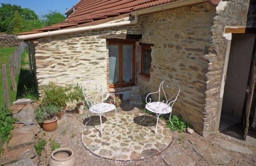 Perassay Cottage | Stargazer is a typical Berrichone farm workers cottage.