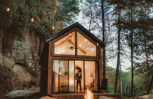 Rogers Cabin | Stargazing | Pet Friendly | Sleeps 4 | Fire Pit