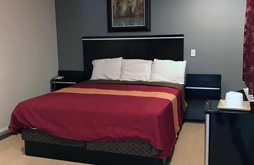 Winnetka Hotel | Starlight Inn Canoga Park