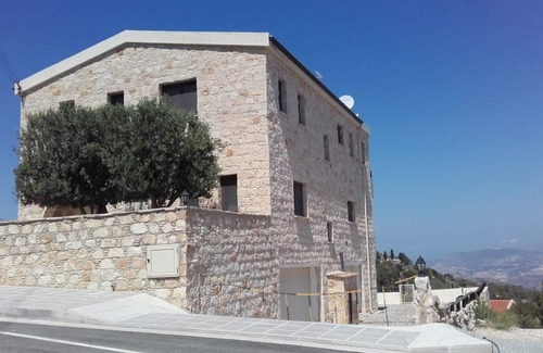 Theletra Villa | Starlit Villa