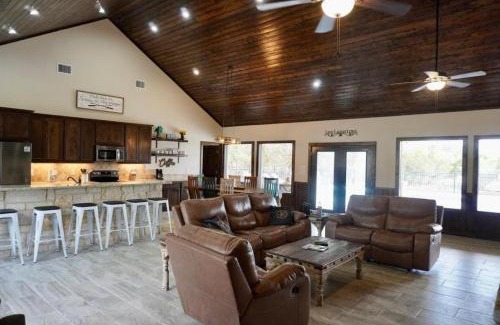Sabinal House | Stars on the Water