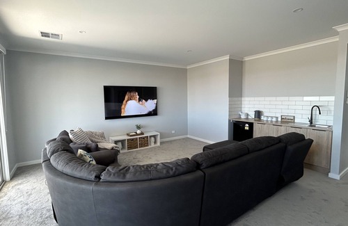 Wallaroo House | STATELY OASIS