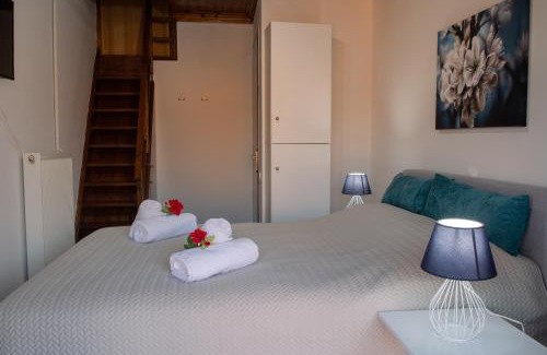 Filiatra Apartment | Stathohouse
