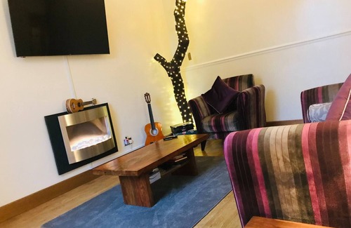 Markinch Apartment | Station View Lodge - near Balbirnie House Markinch