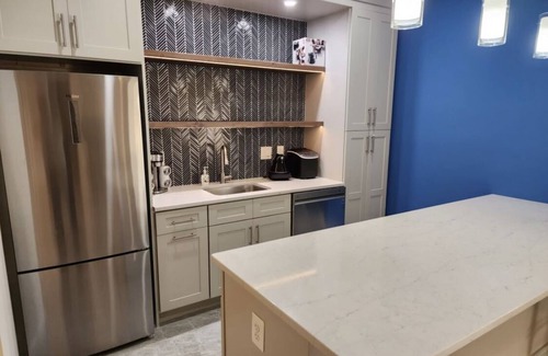 Ashburn Apartment | Stay 10 mins from IAD Airport @ Cloud City of Ashburn w/Greenway access into DC
